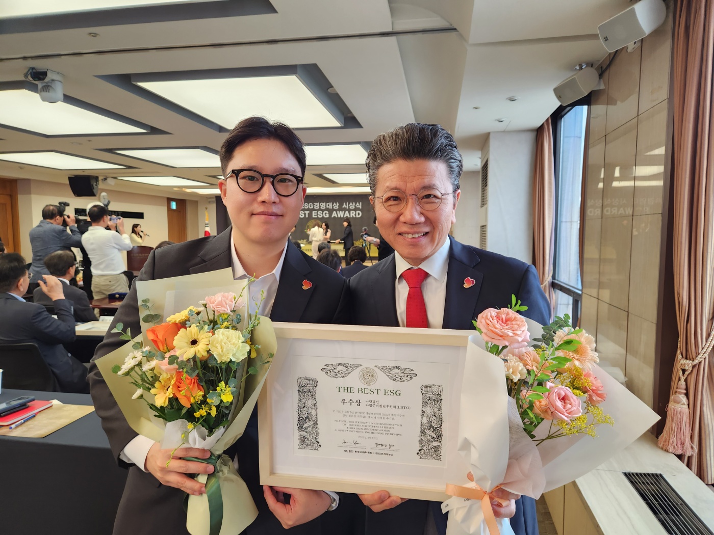 KakaoTalk_20251211_192524767_04.jpg